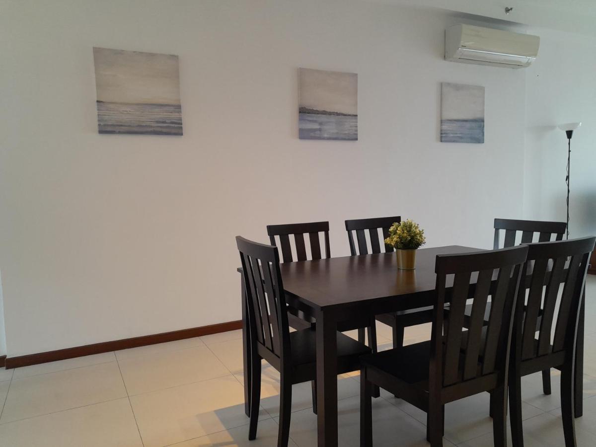 The Landmark Comfort Relax Spacious Sea View By Iz Tanjung Tokong Екстер'єр фото