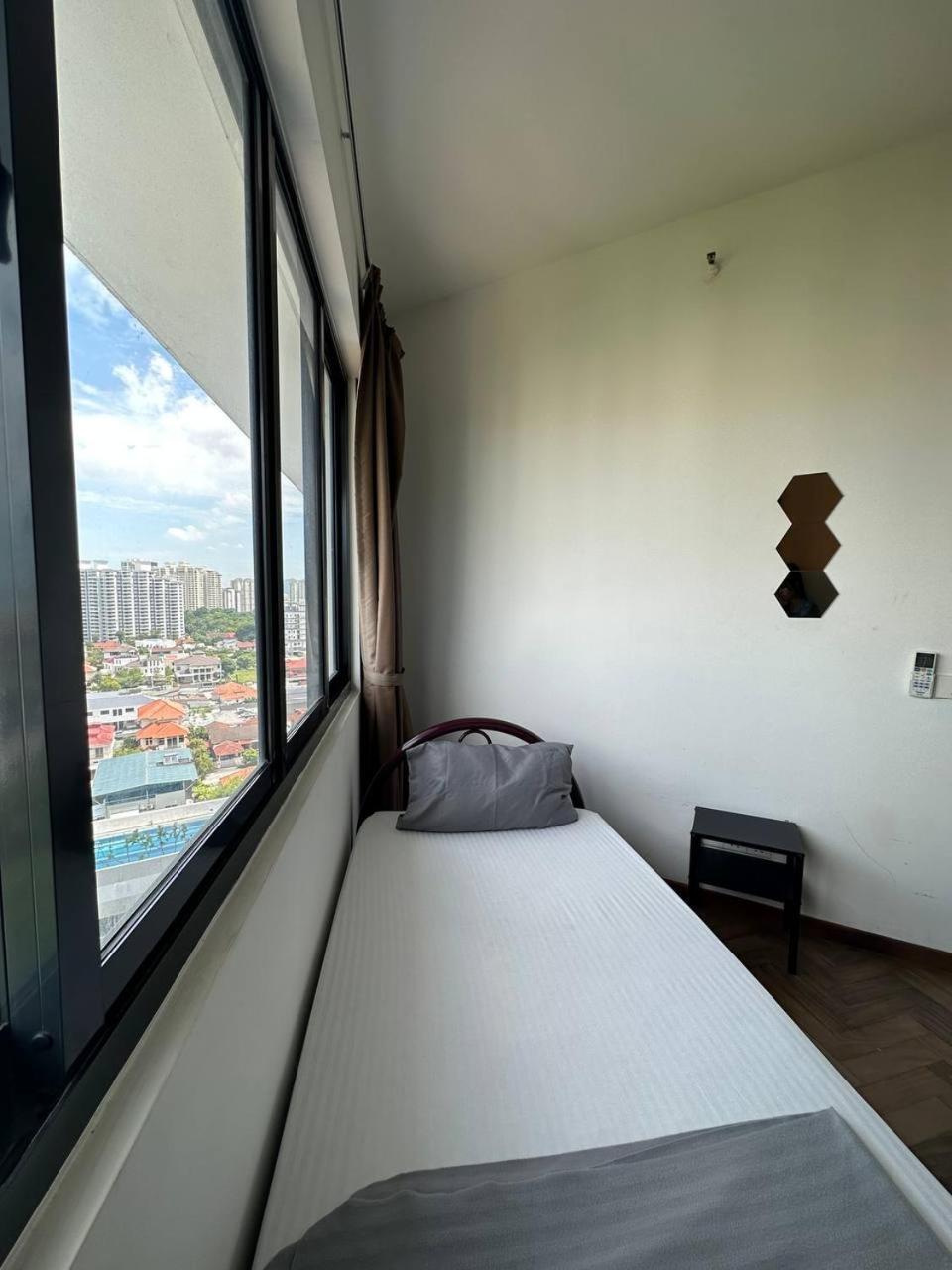 The Landmark Comfort Relax Spacious Sea View By Iz Tanjung Tokong Екстер'єр фото