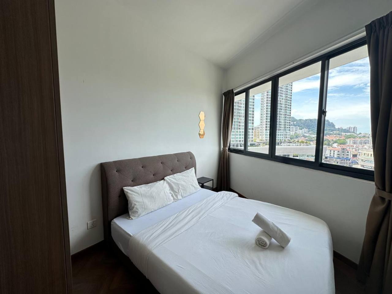 The Landmark Comfort Relax Spacious Sea View By Iz Tanjung Tokong Екстер'єр фото